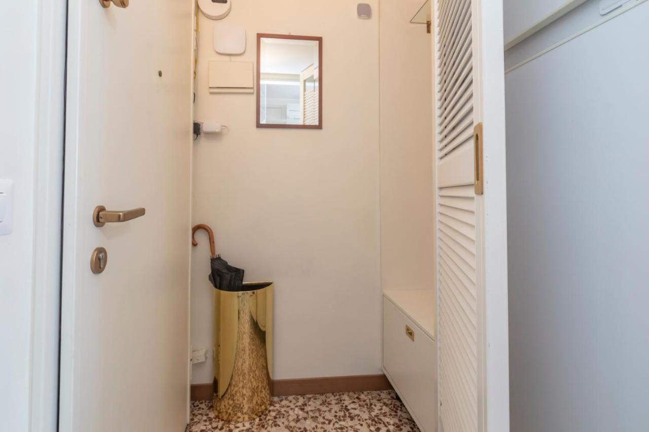 Bordighera - Vicino Iulm / Naba - Wifi A.c. Mailand
